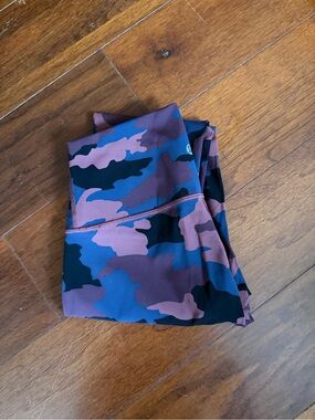 Maroon Camo lululemon athletics Leggings